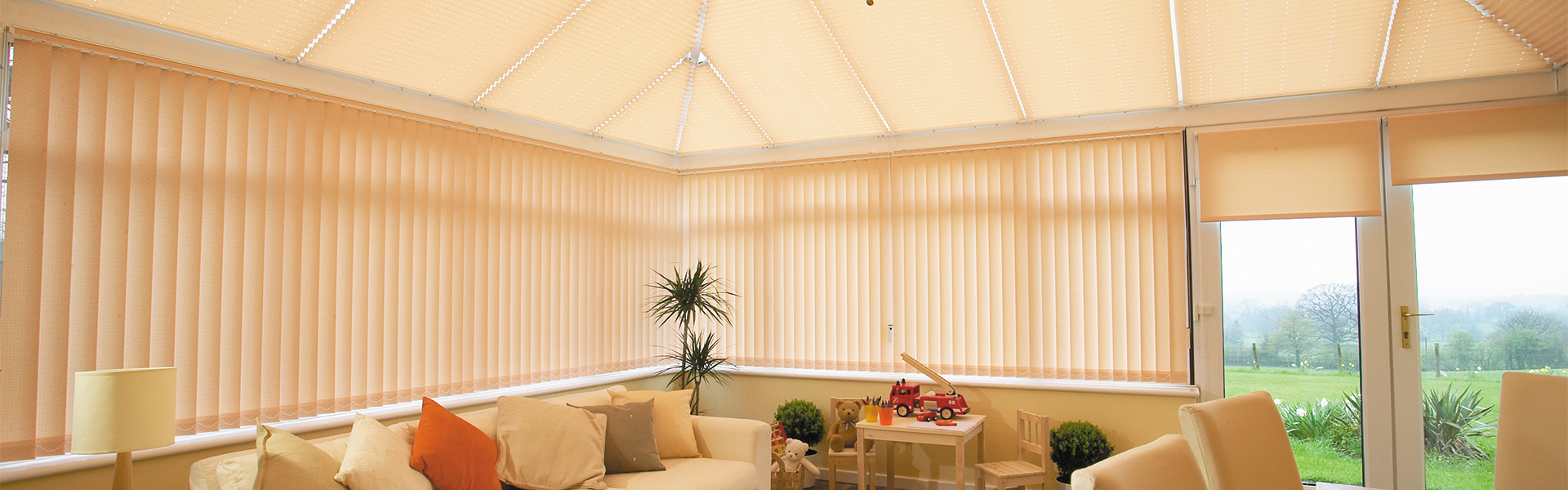 conservatory-blinds-hero-1